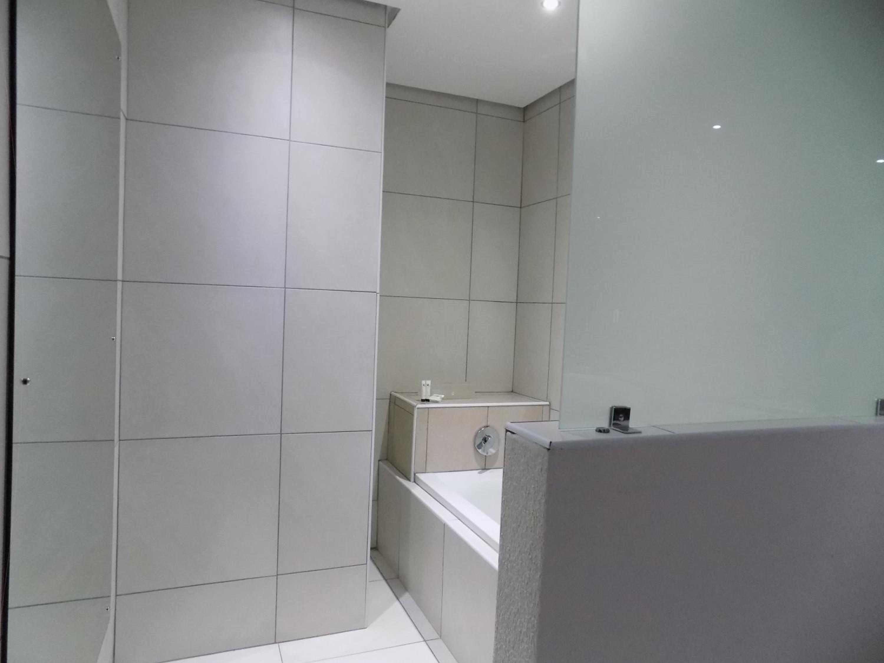 Apartment - Photo 2