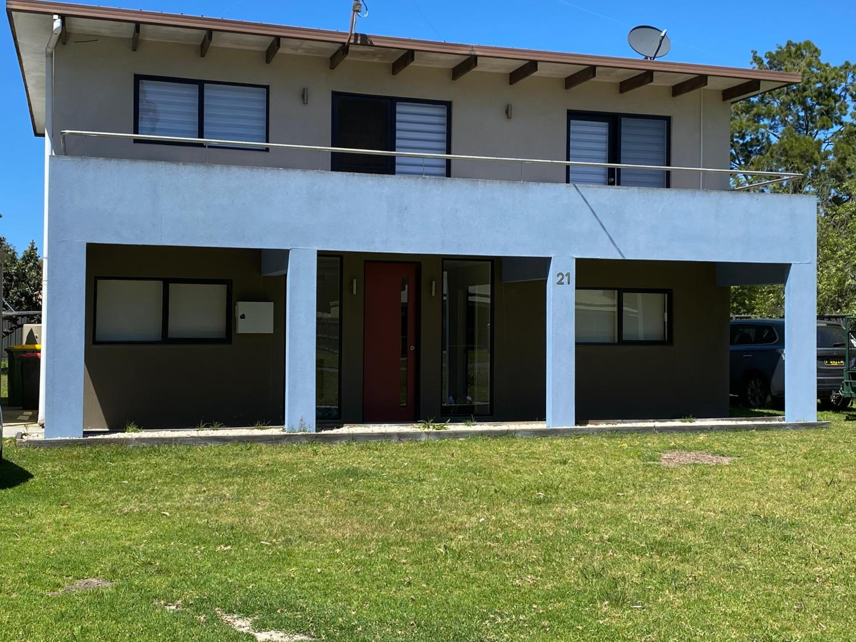 Four-Bedroom House photo 3