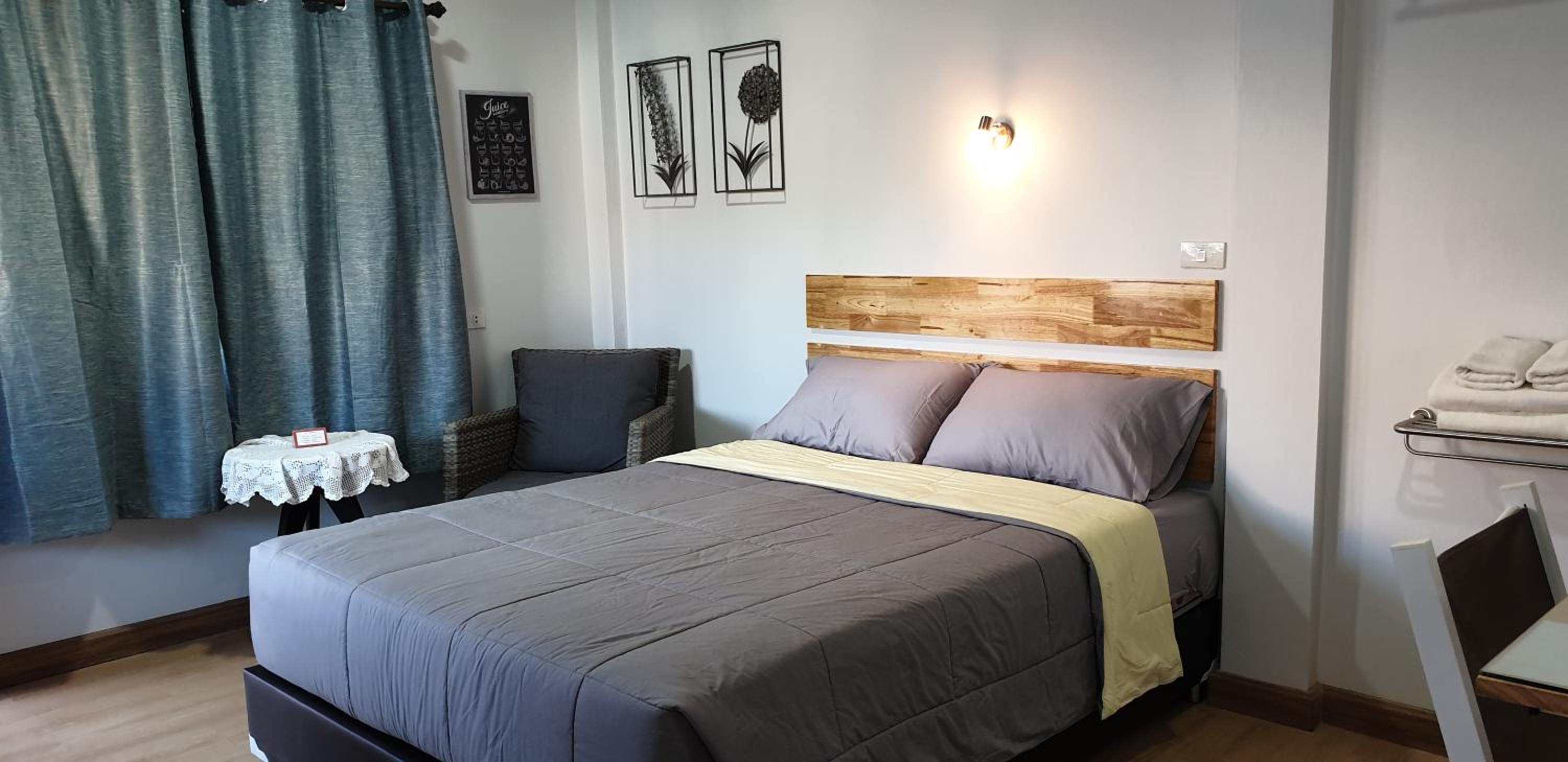 Queen Room