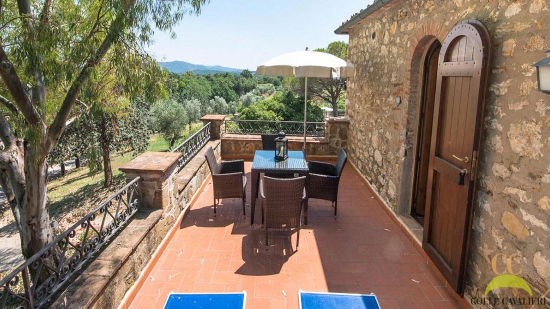 Apartment with Terrace photo 2