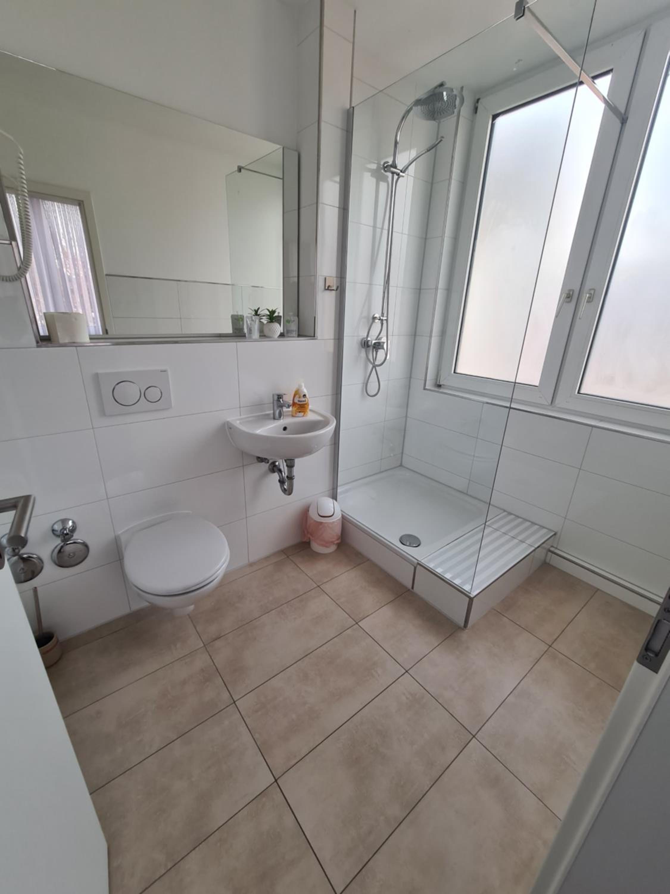 Superior Suite - Photo 5