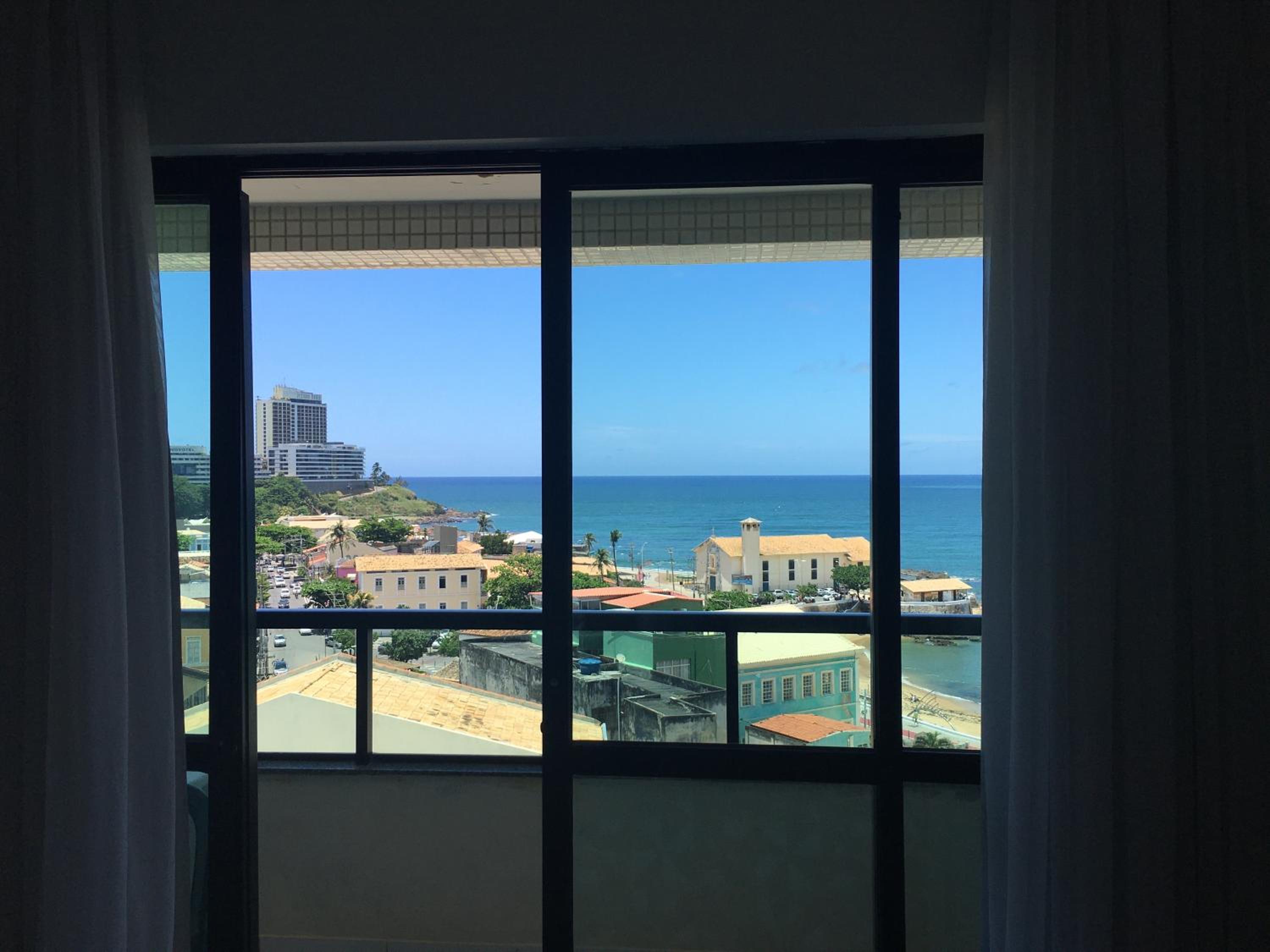 Apartment with Sea View - Photo 5