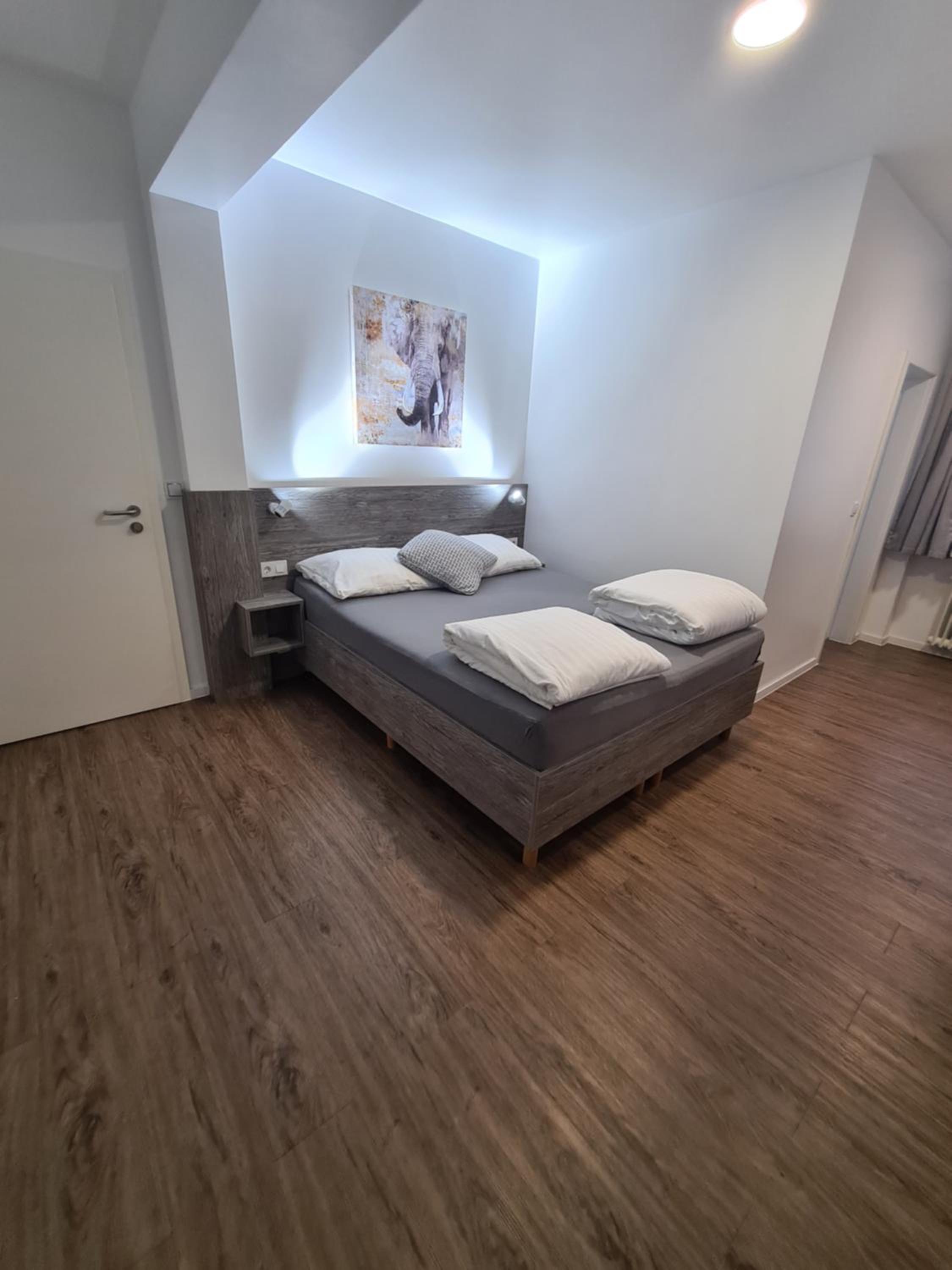 Budget Triple Room - Photo 6