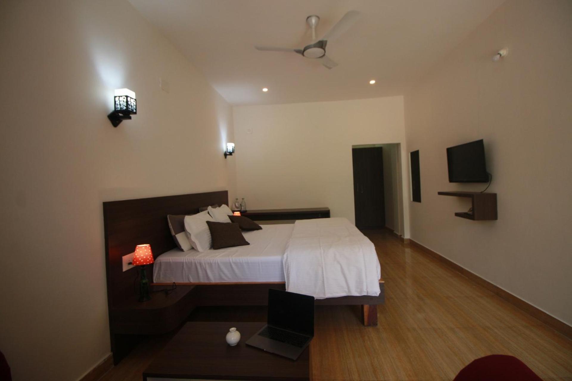 King Room with Garden View - Photo 3