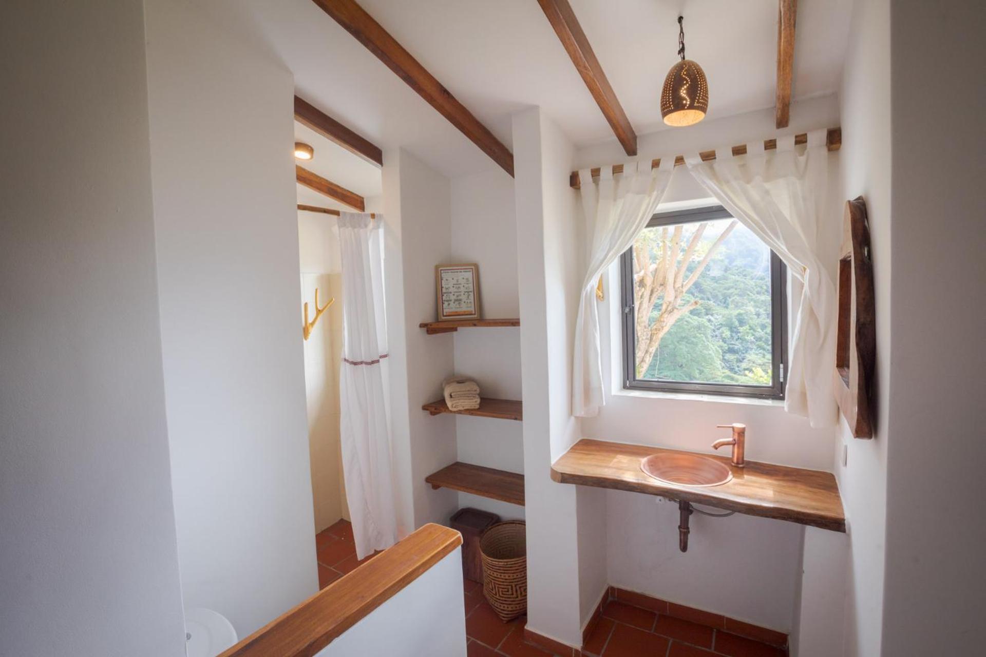 Double or Twin Room with Mountain View
