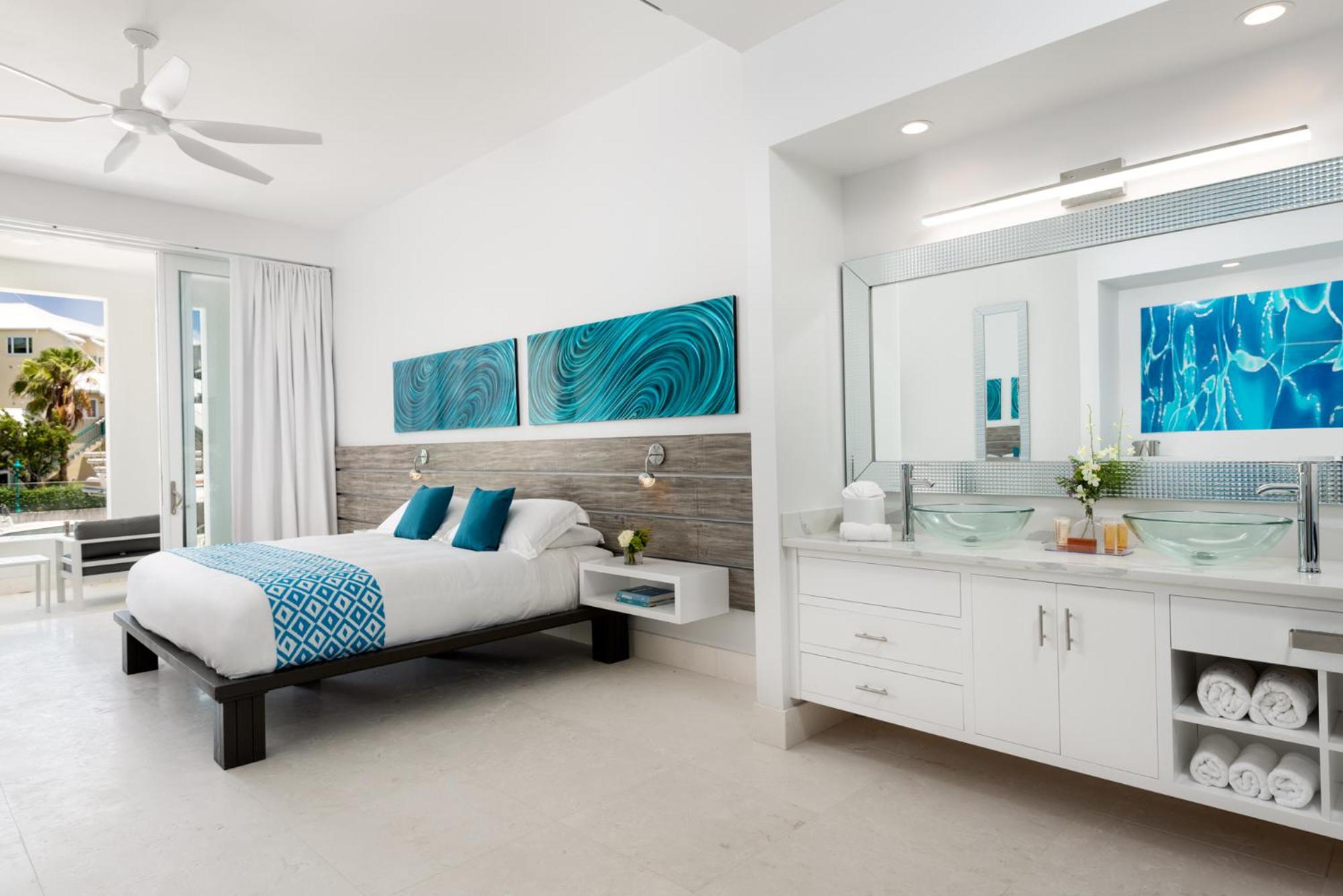 King Deluxe Ground Floor with Marina View  photo 2