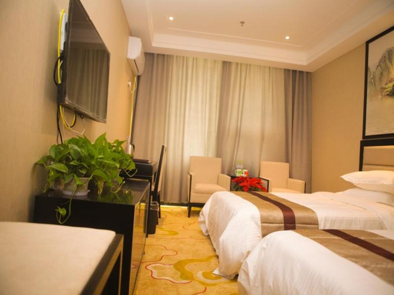 Superior Twin Room photo 3
