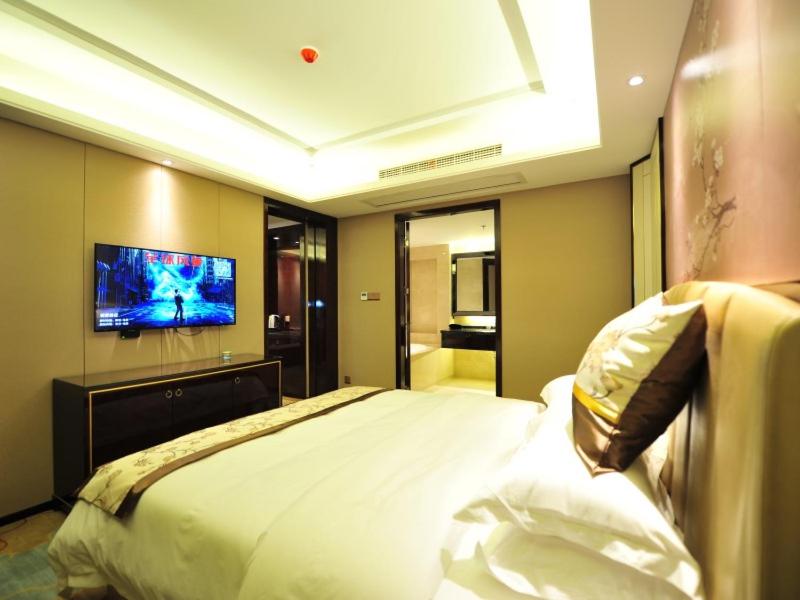 Superior Queen Room photo 1