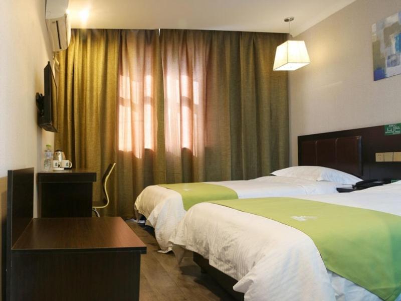 Twin Room - Photo 3