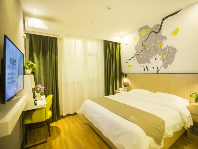 Mainland Chinese Citizens - Twin Room photo 3