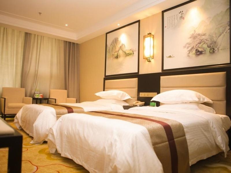 Superior Twin Room photo 2