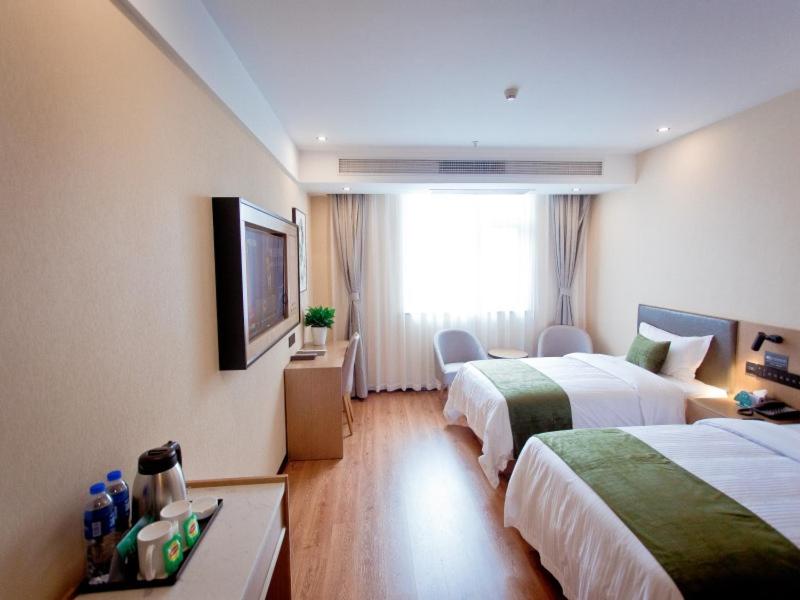 Twin Room - Photo 3