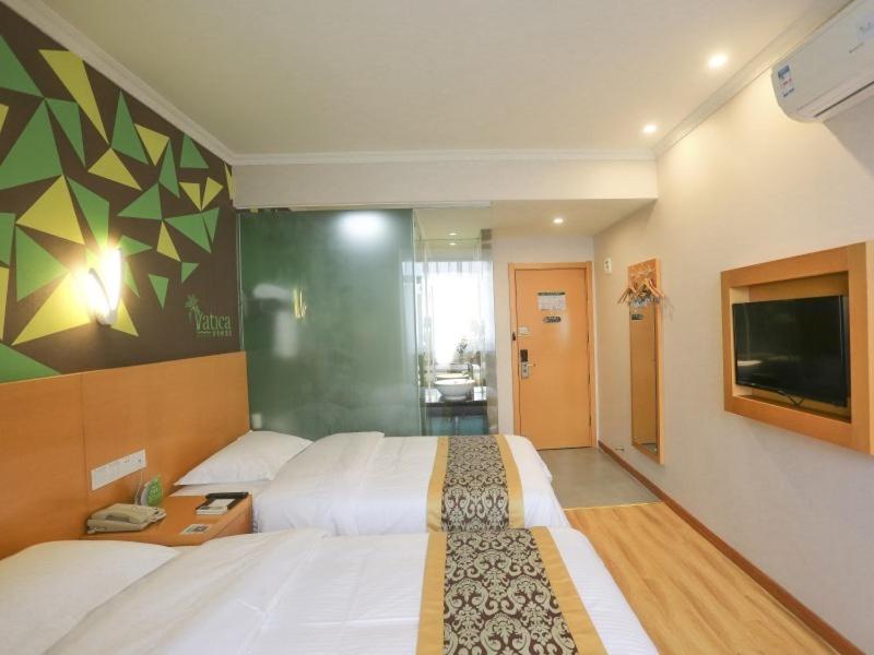 Twin Room - Photo 2