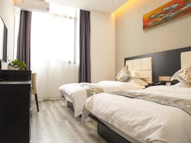 Superior Twin Room - Photo 3