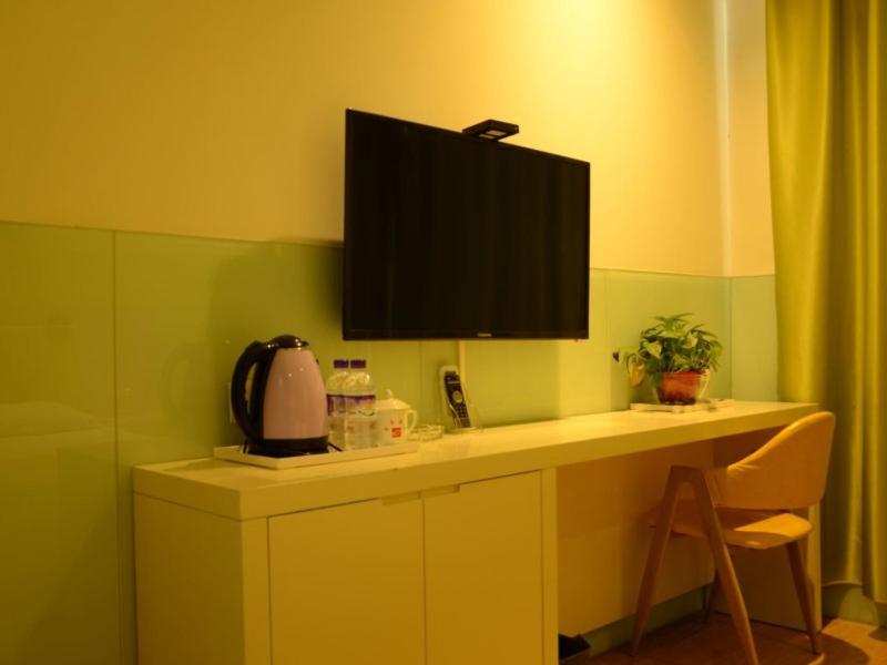 Twin Room - Photo 5