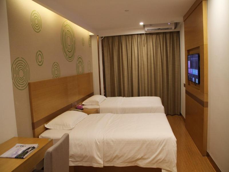 Superior Twin Room - Photo 11