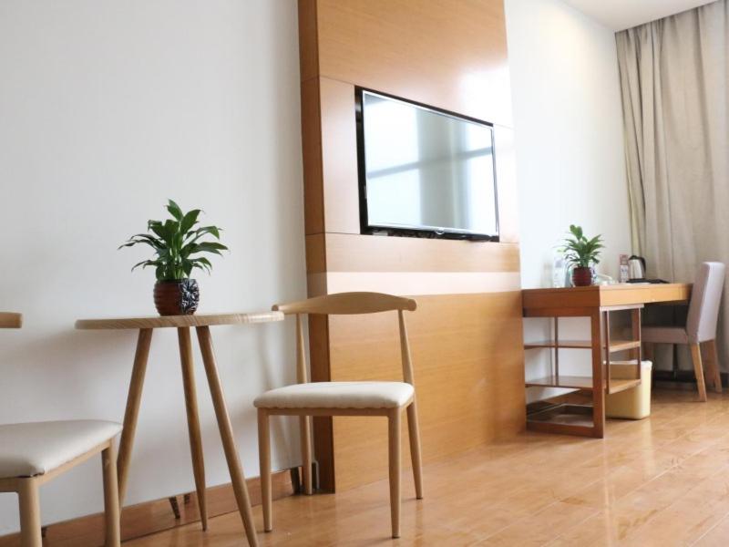 Mainland Chinese Citizens - Double Room photo 1