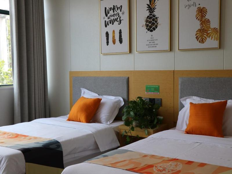 Twin Room - Photo 3