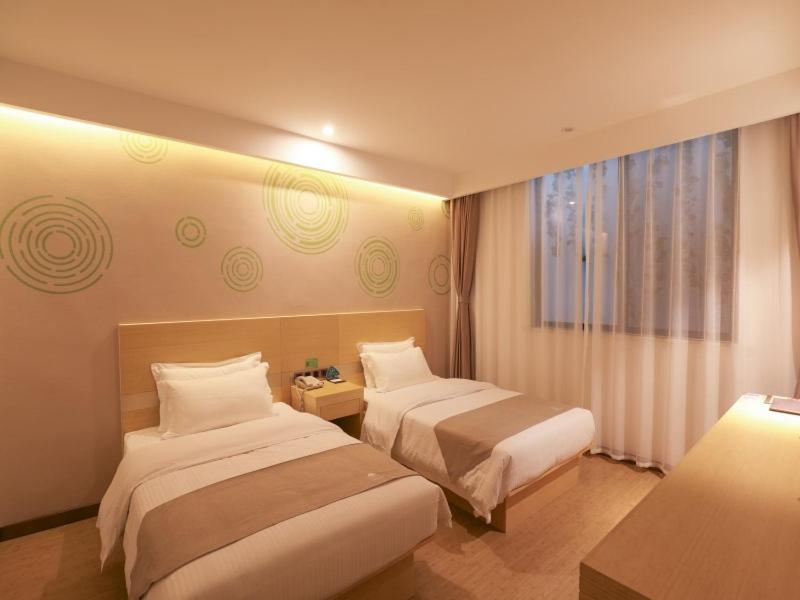 Superior Twin Room - Photo 6