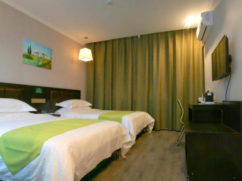 Twin Room - Photo 1