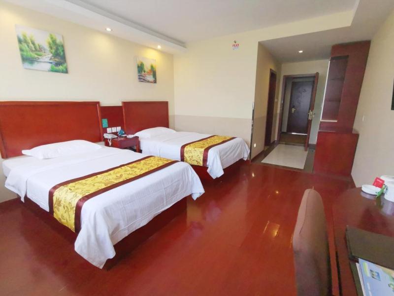 Mainland Chinese Citizens - Standard Twin Room photo 1