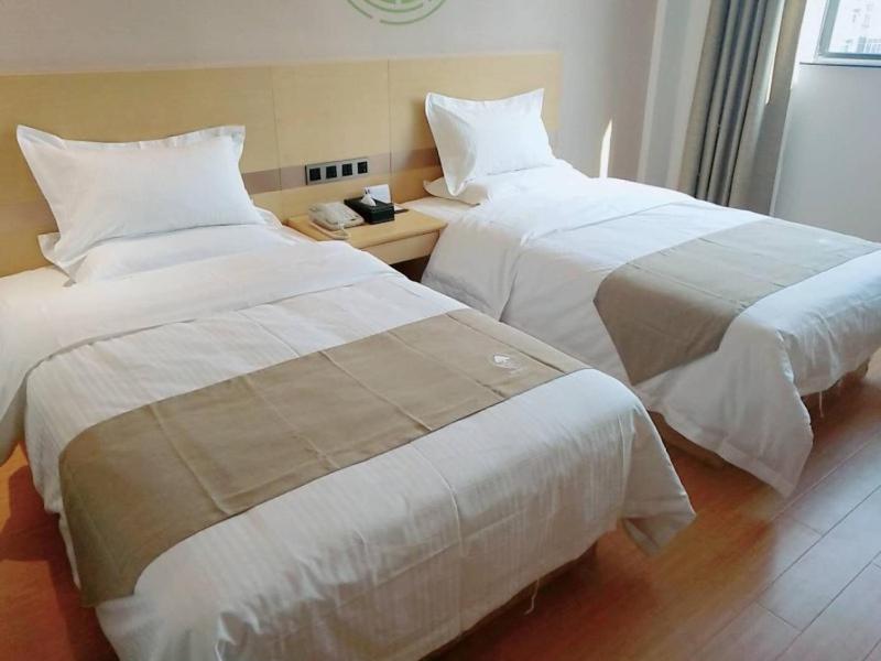 Superior Twin Room photo 2