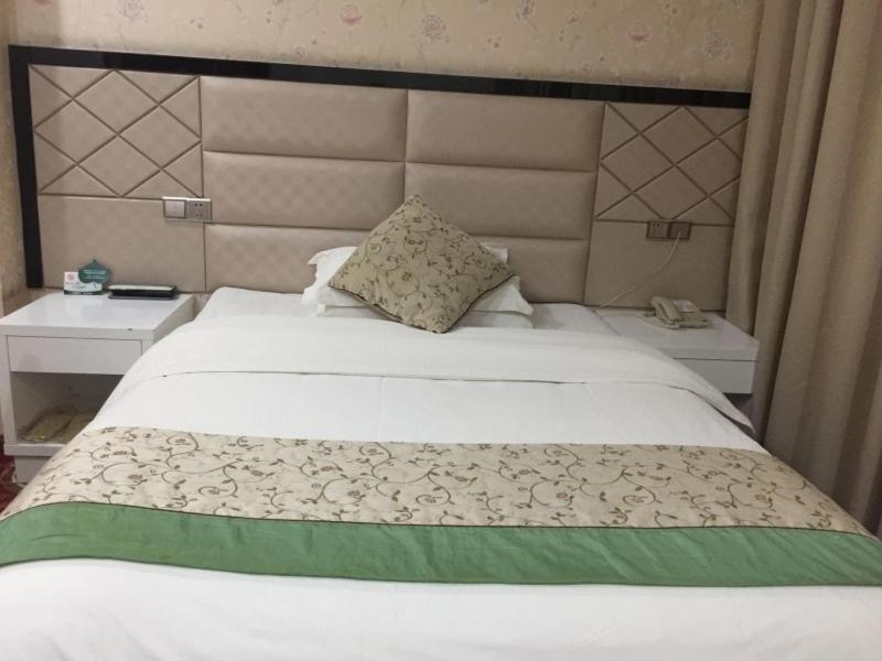 Single Room - Photo 2