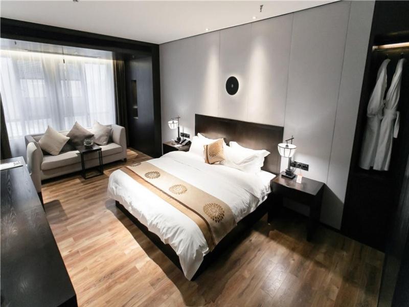 Superior Queen Room - Photo 1