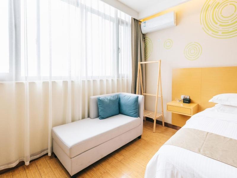 Double Room - Photo 4