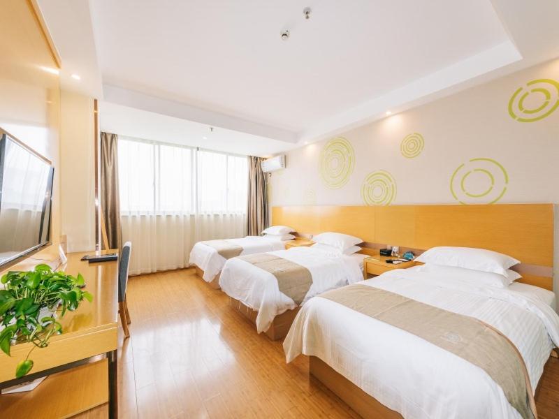 Triple Room - Photo 2