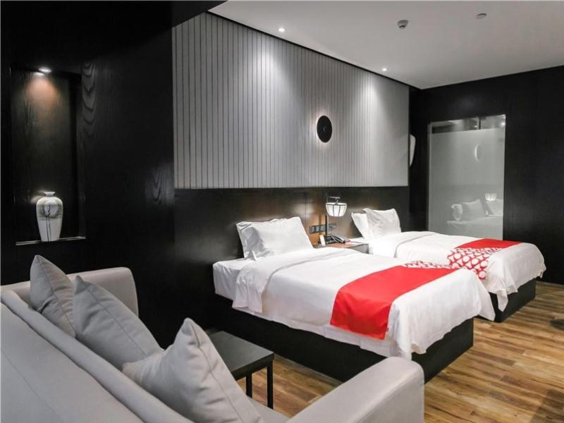 Superior Twin Room - Photo 3