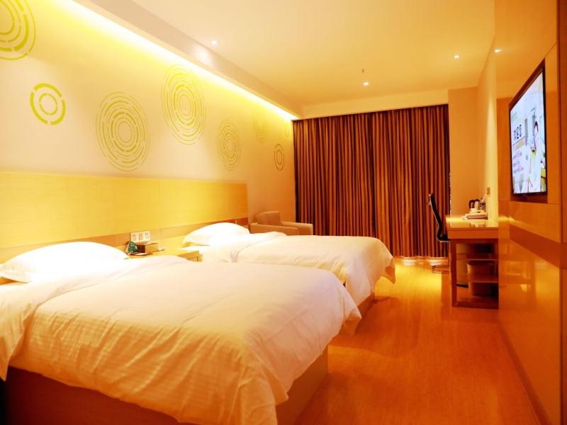 Twin Room - Photo 1