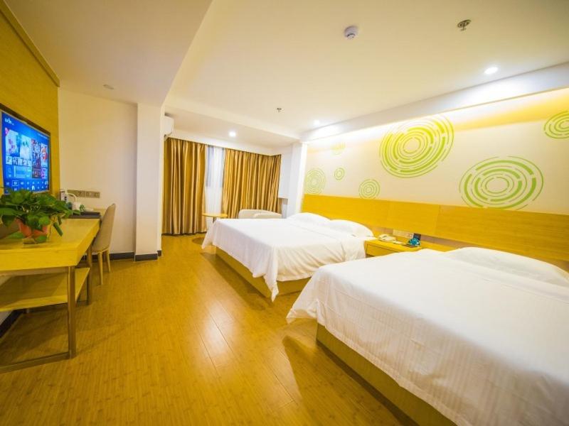 Twin Room - Photo 6