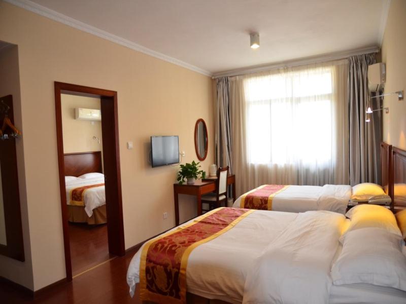 Twin Room - Photo 2