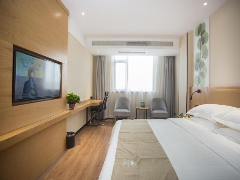 Superior Queen Room - Photo 1