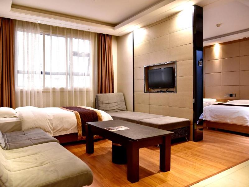 Superior Suite