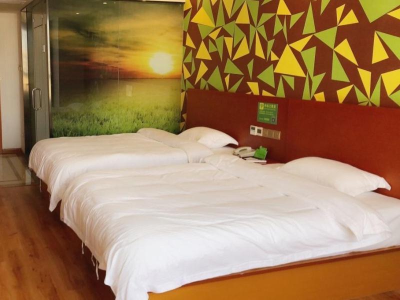 Twin Room - Photo 14