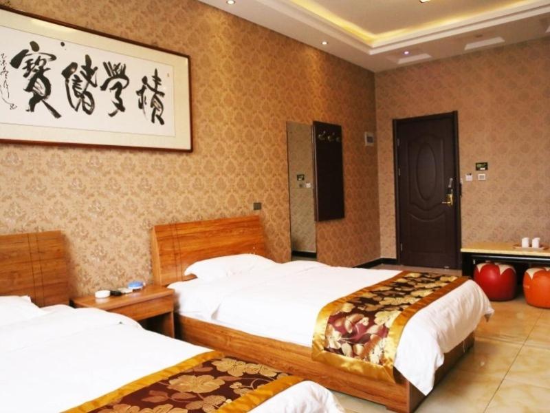 Superior Twin Room photo 2