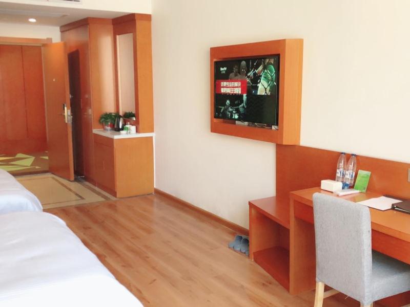 Double Room - Photo 11