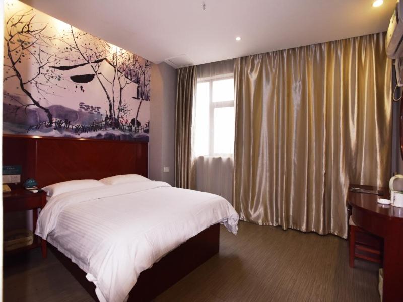 Special Offer -  Queen Room