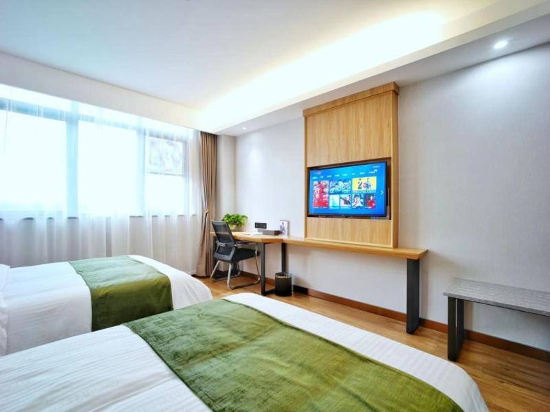 Standard Twin Room photo 2