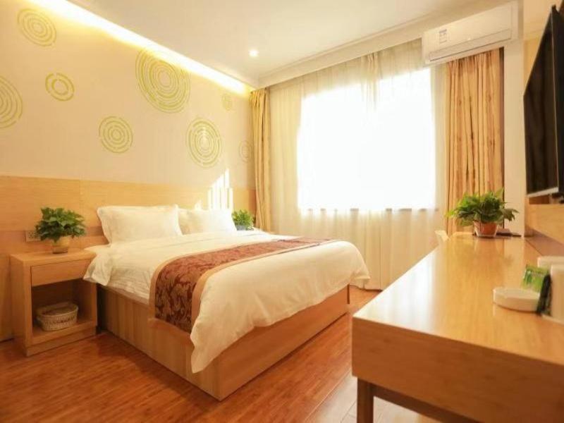Double Room - Photo 6