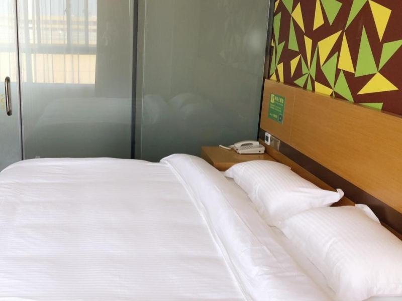 Double Room - Photo 13