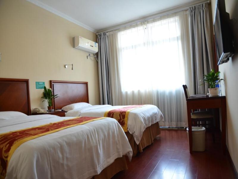 Twin Room - Photo 7