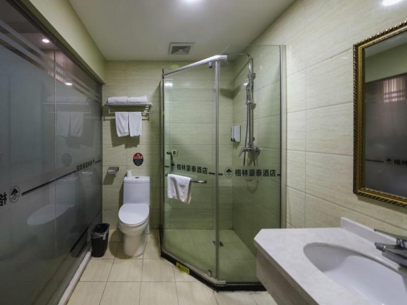 Mainland Chinese Citizens - Standard Twin Room - Photo 19