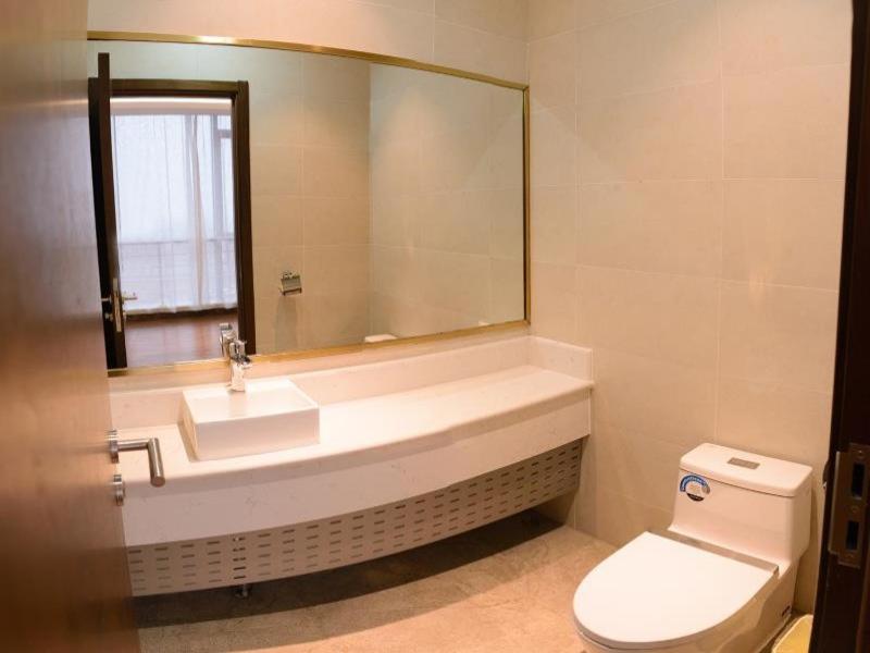 Deluxe Suite - Photo 22