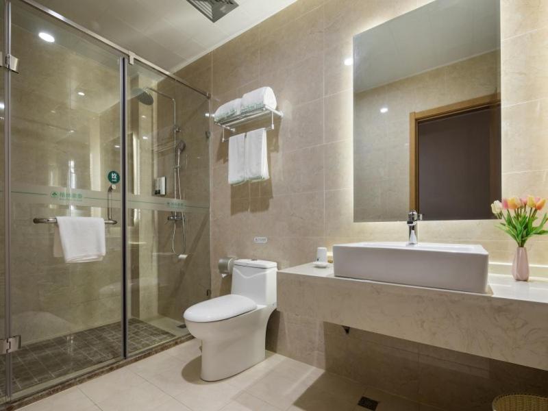 Superior Queen Room - Photo 8