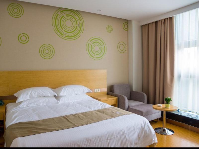 Double Room - Photo 10
