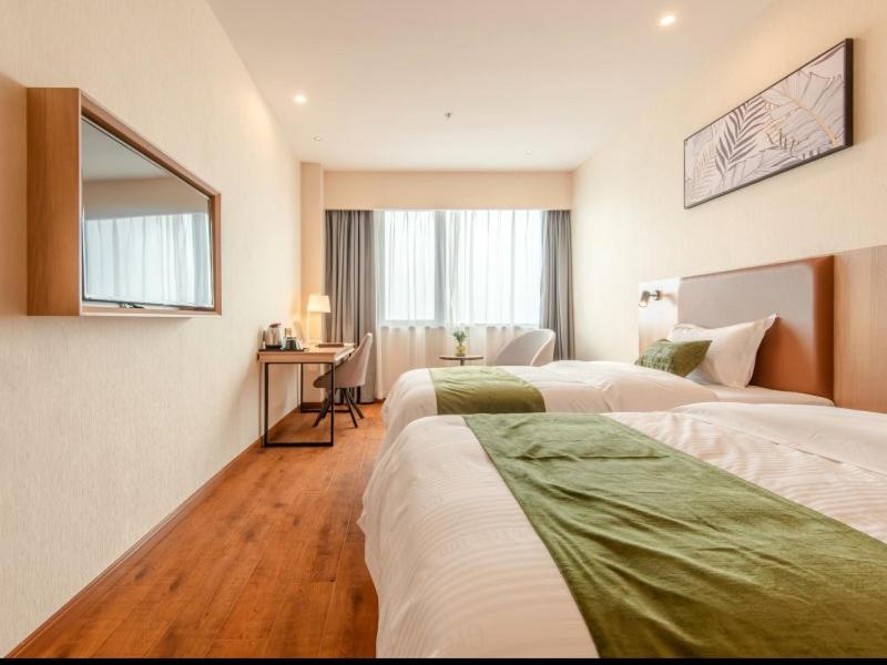 Scenic Twin Room photo 1