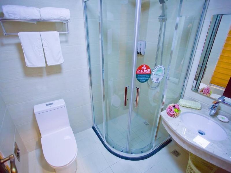 Mainland Chinese Citizens - Queen Room - Photo 9